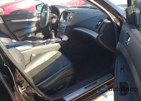 2013 Infiniti G37 Journey z USA, uszkodzony, nr VIN JN1CV6APXDM725099